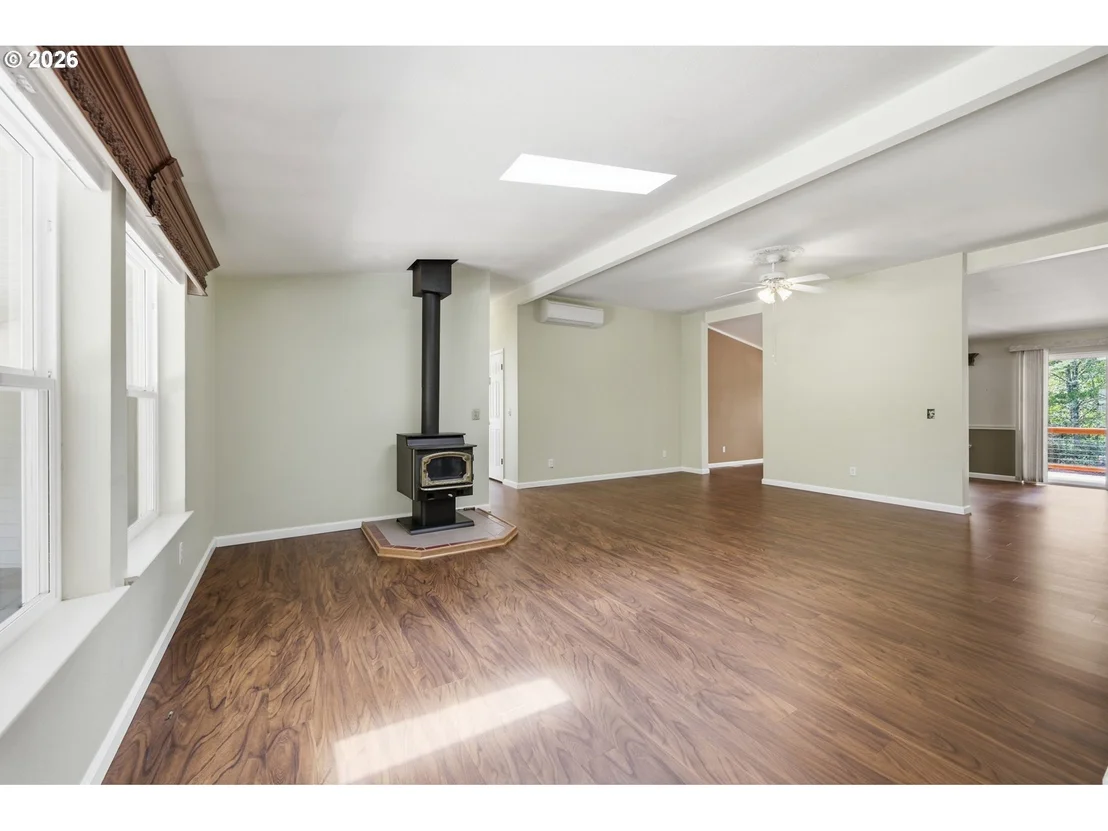 Photo of 489 SHERWOOD LOOP