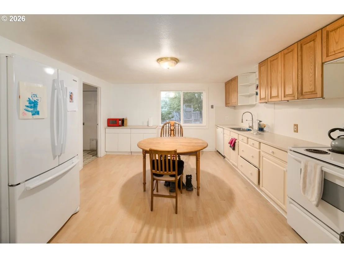 Photo of 2324 DUBENS LN