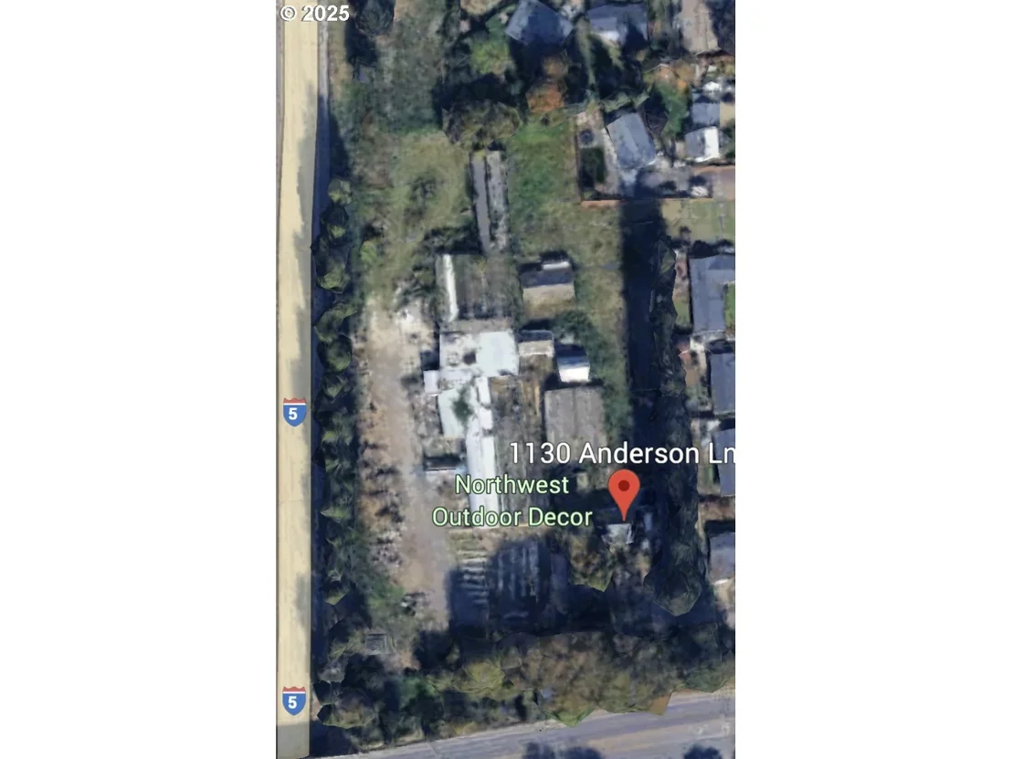 Photo of 1130 Anderson LN