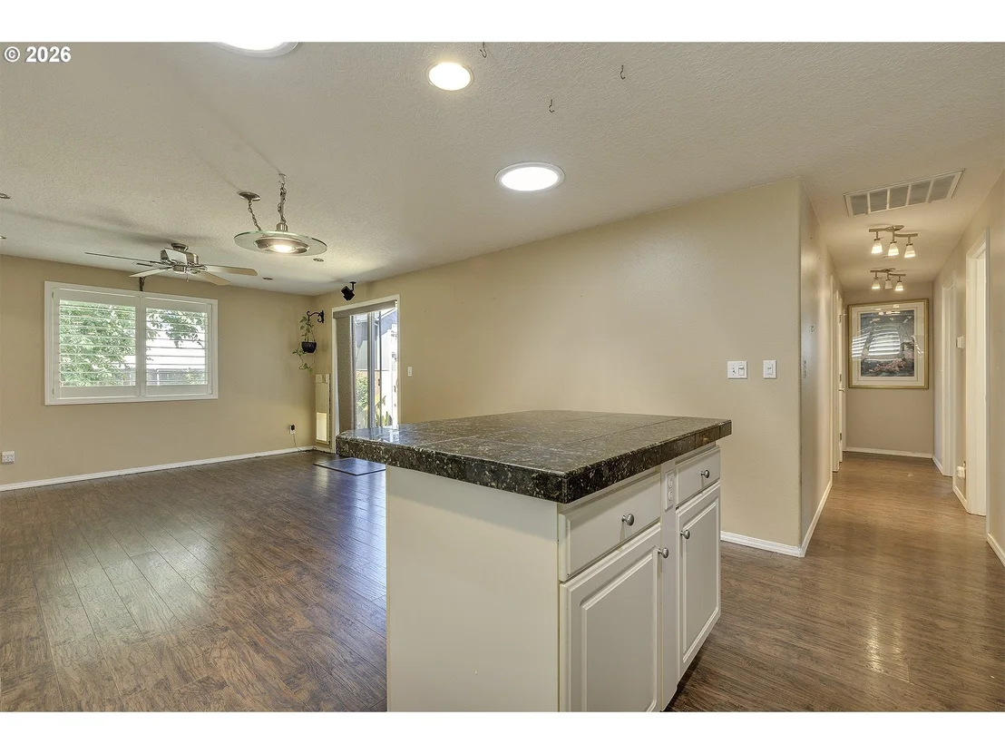 Photo of 1235 CRYSTAL LN