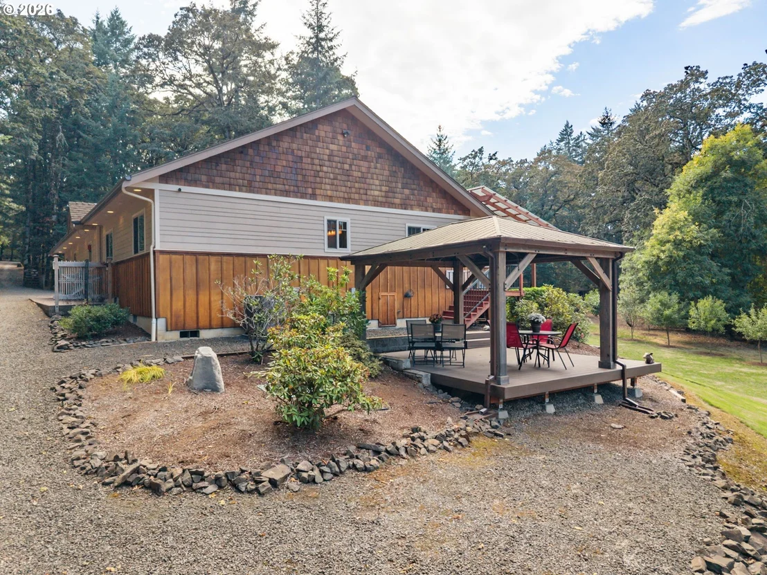 Photo of 26385 SHADY OAK DR