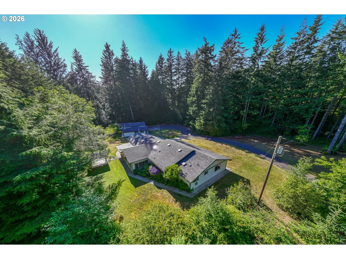 Photo of 84226 CLEAR LAKE RD