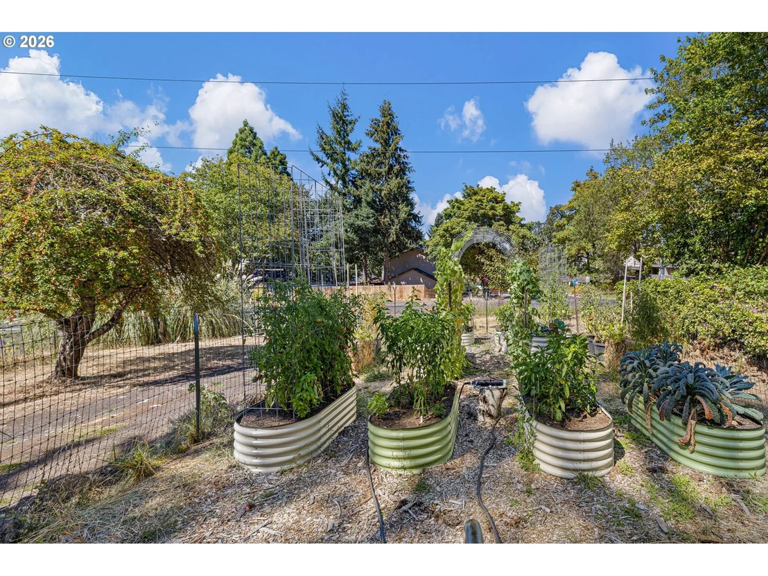 Photo of 3190 W 18TH AVE