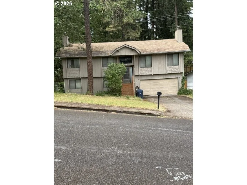 Photo of 190 COACHMAN DR
