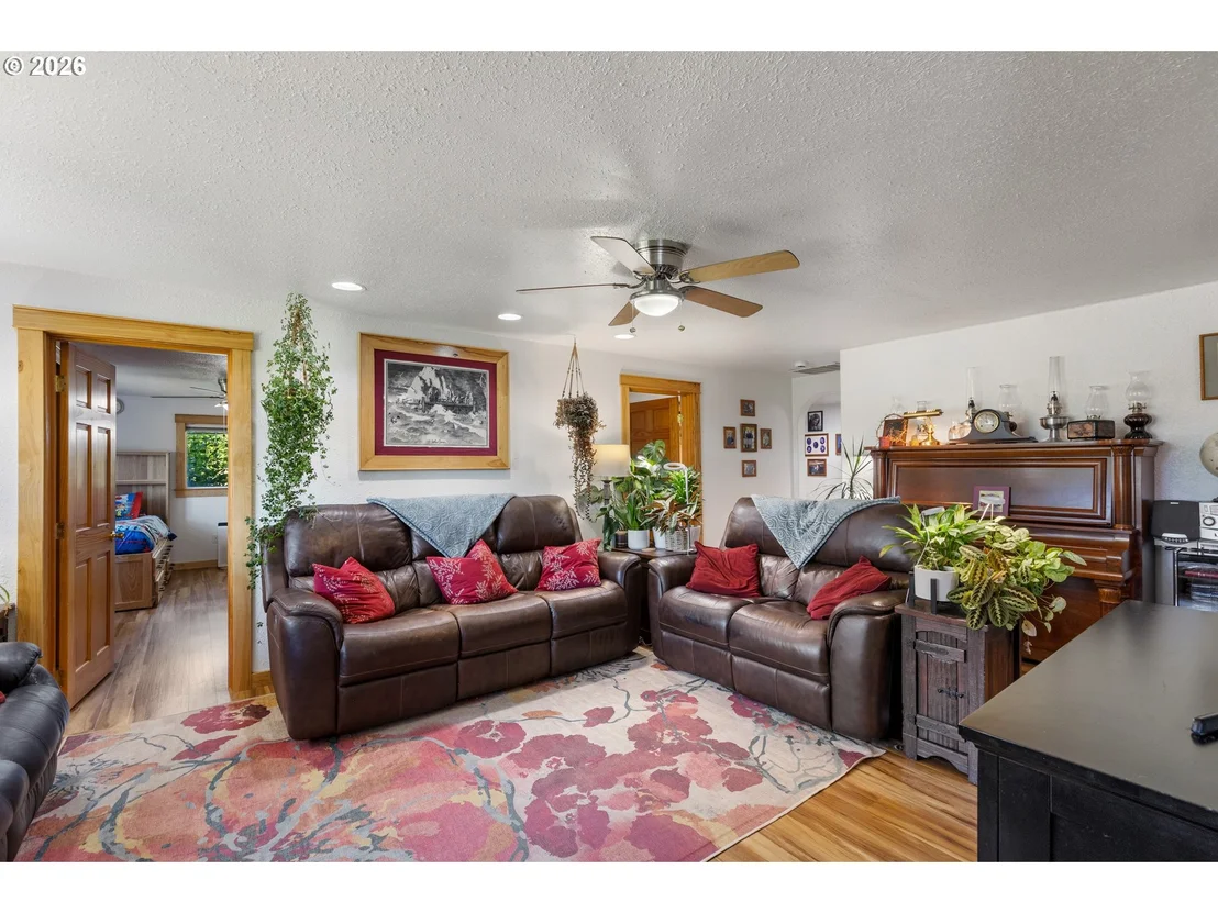 Photo of 220 Faver DR