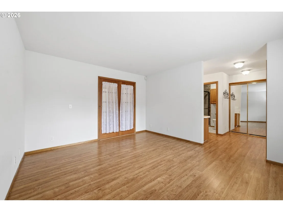 Photo of 1140 MOLLY LN