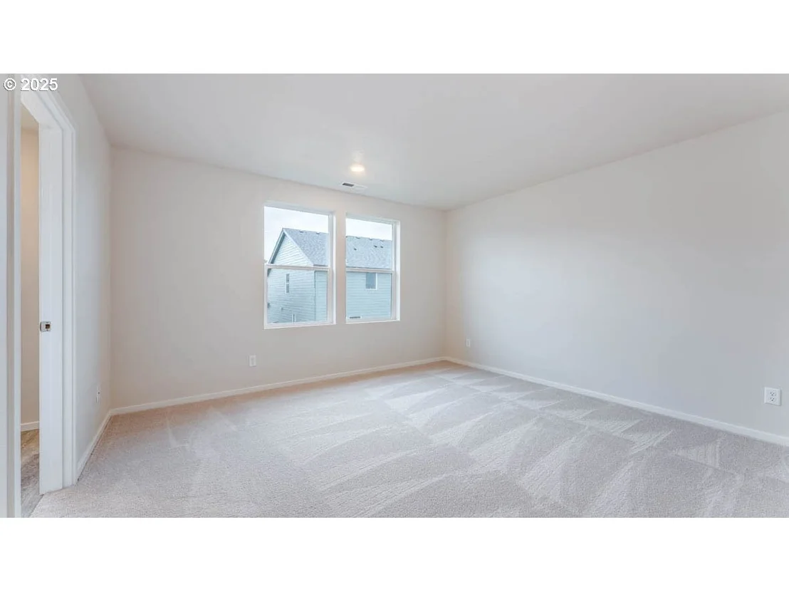 Photo of 4969 Dilling AVE NE