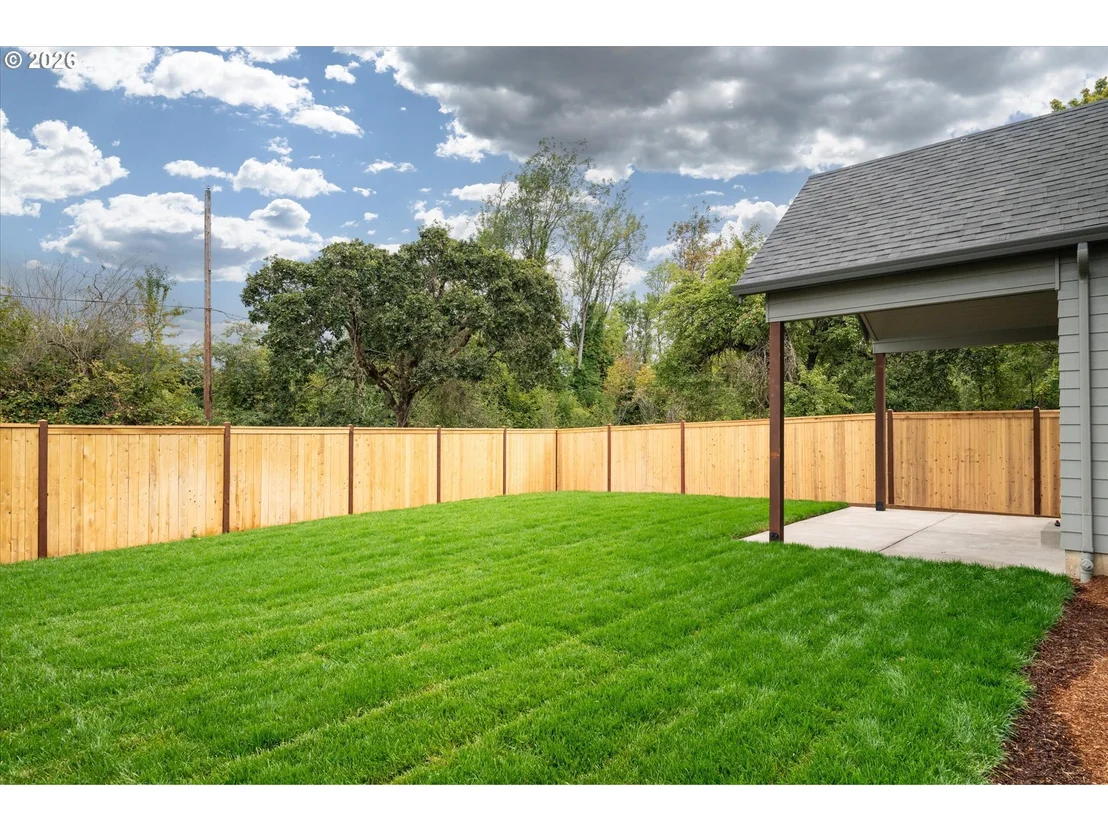 Photo of 89 CHURCHVIEW DR