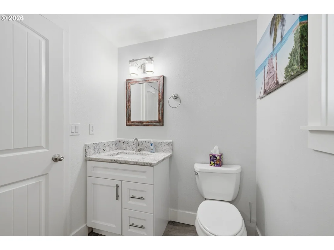 Photo of 15540 TRASK RIVER RD