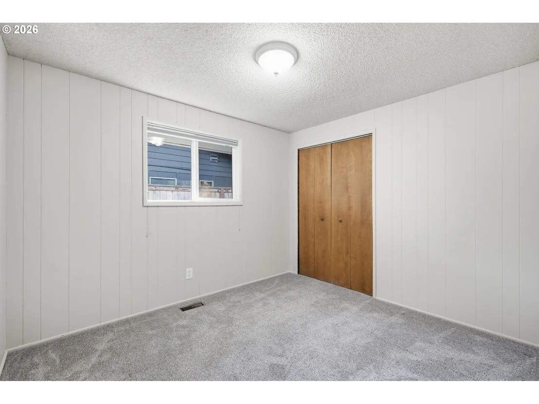 Photo of 4874 HERMAN ST
