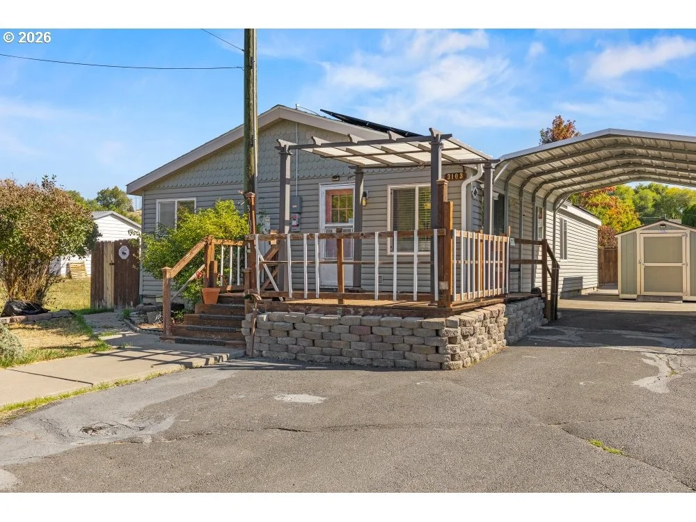 Photo of 3103 EMERALD ST