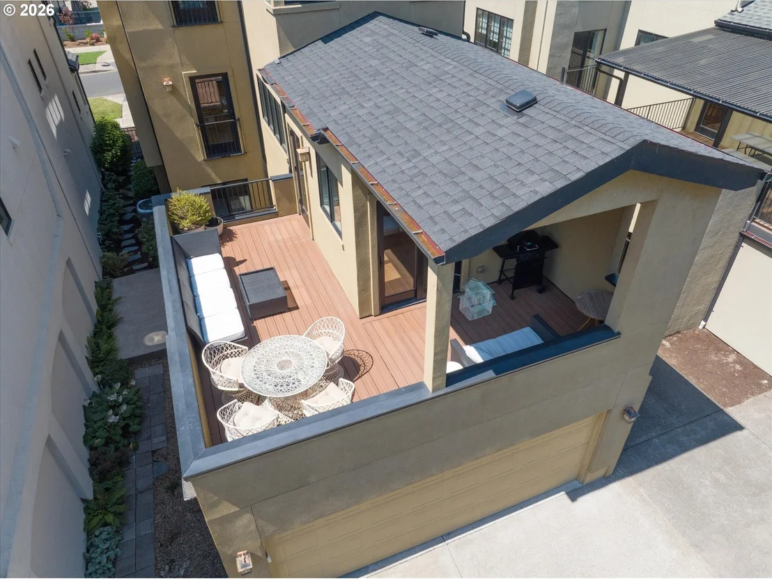 Photo of 2883 LORD BYRON PL