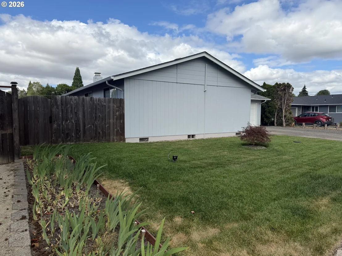 Photo of 4478 HILTON DR