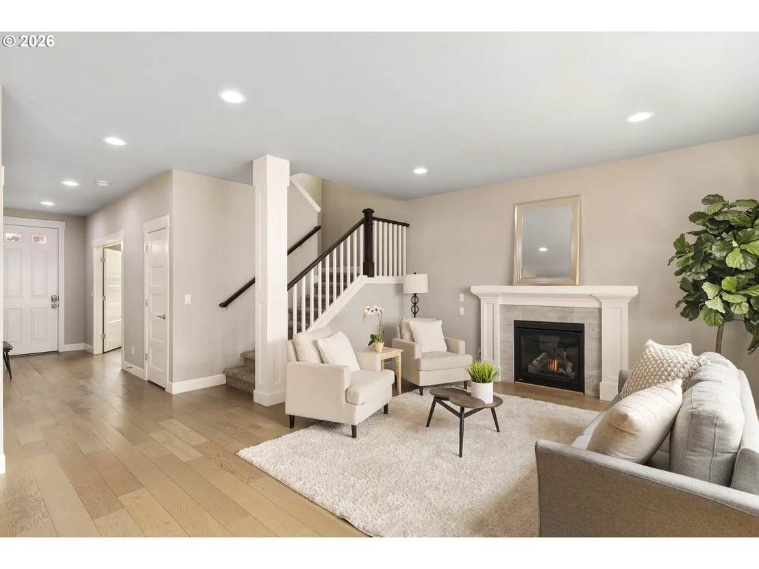 Photo of 2256 HEATHER WAY