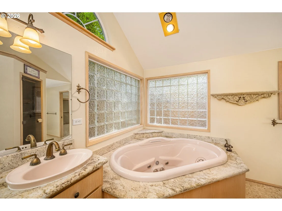 Photo of 1625 VICTORIAN WAY