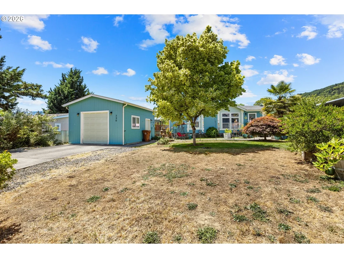 Photo of 736 PENNY LN
