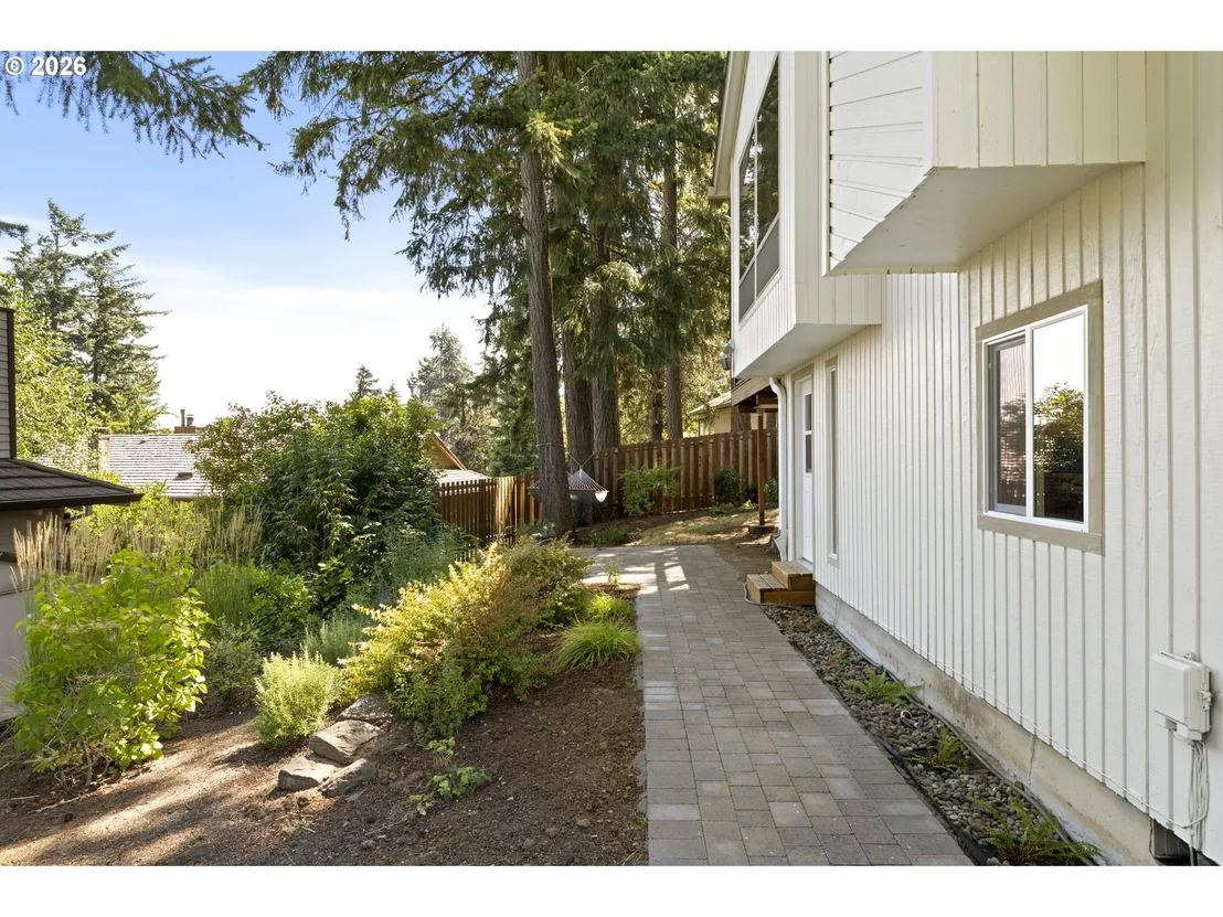 Photo of 2910 CARRIAGE WAY