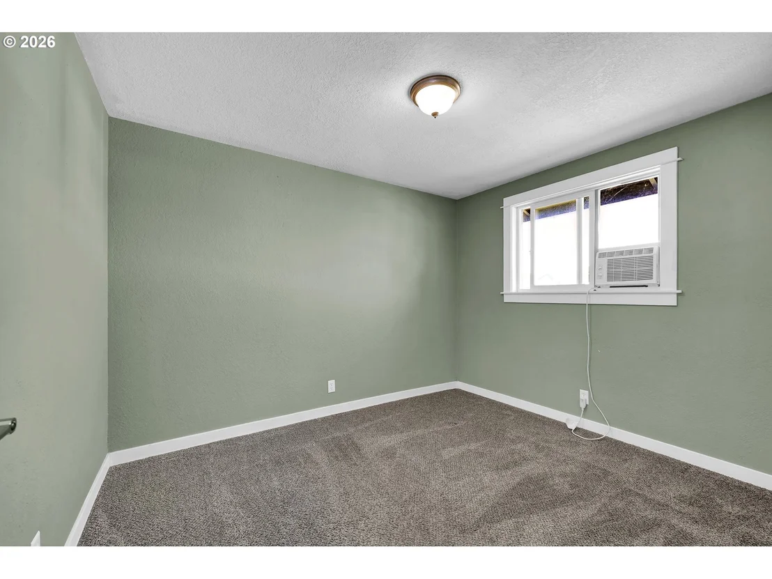 Photo of 326 38TH PL