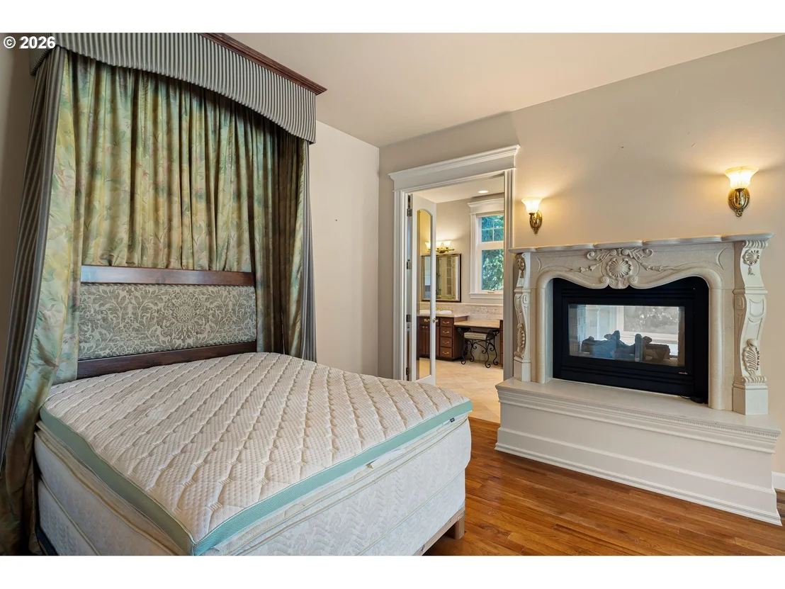 Photo of 2663 RIDGEMONT DR