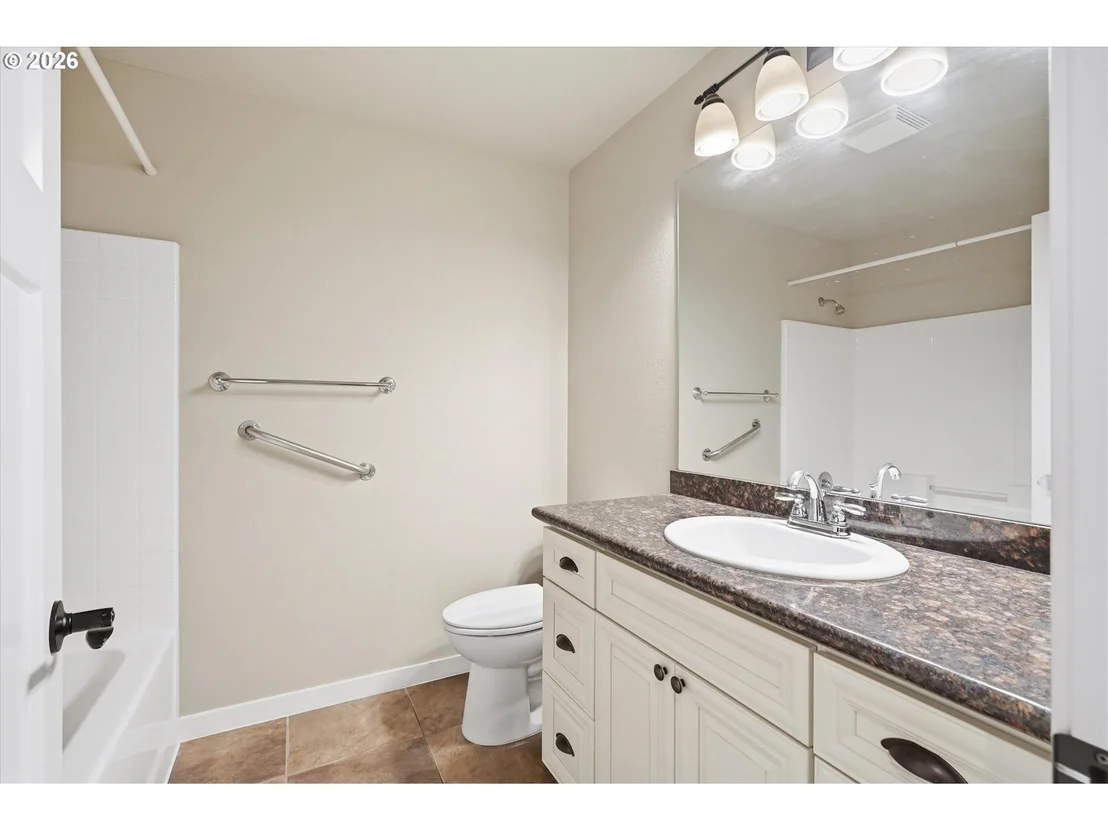 Photo of 7410 DESERT VIEW DR