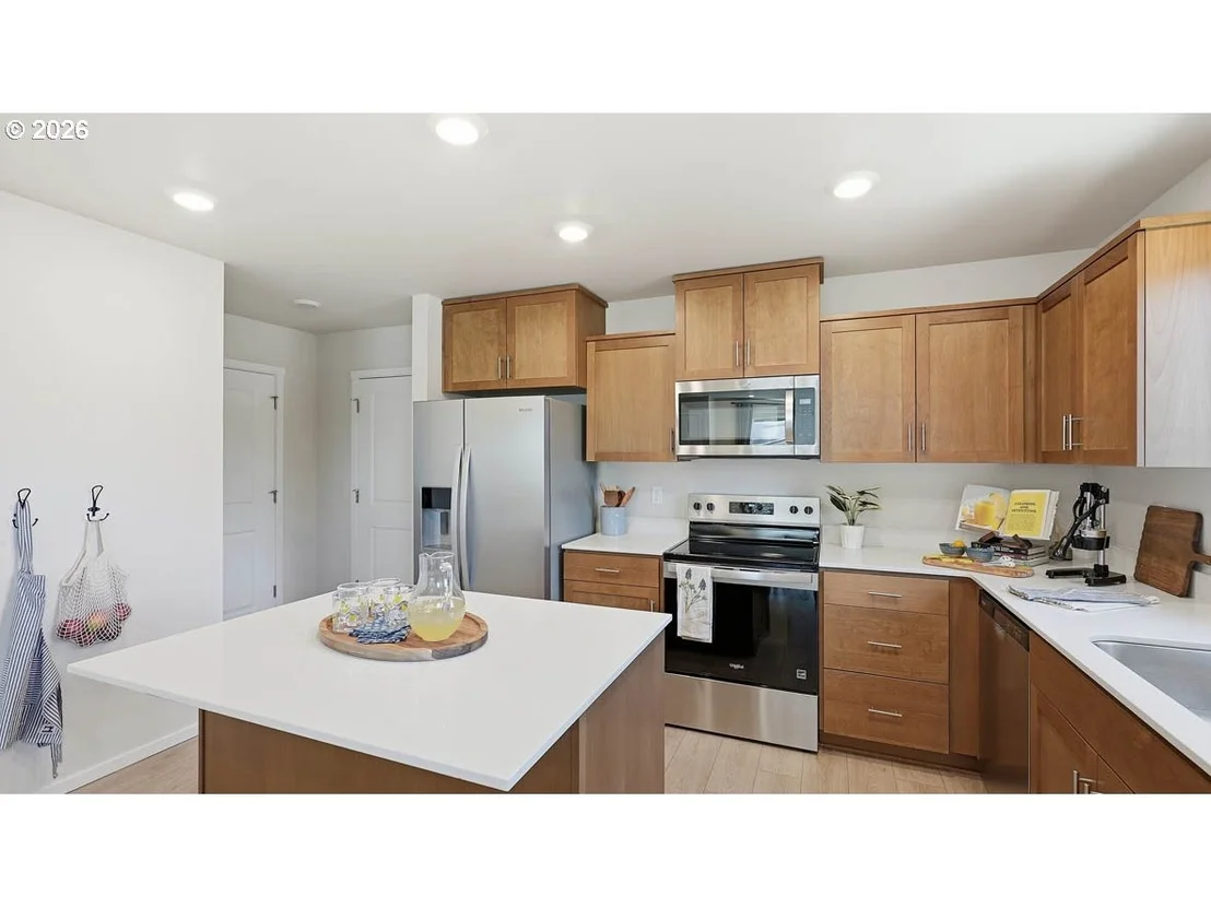 Photo of 6236 SE Lusted RD