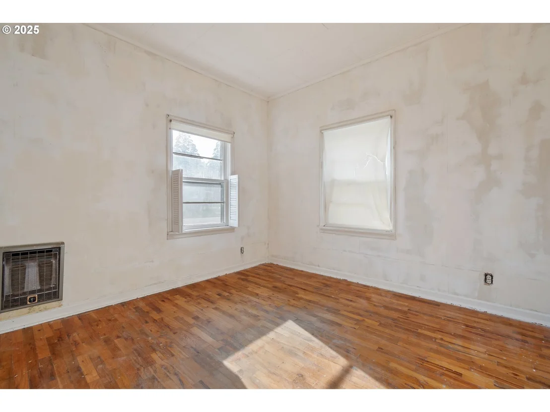 Photo of 412 GARDNER AVE