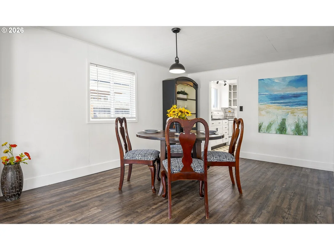 Photo of 1875 W 18TH AVE