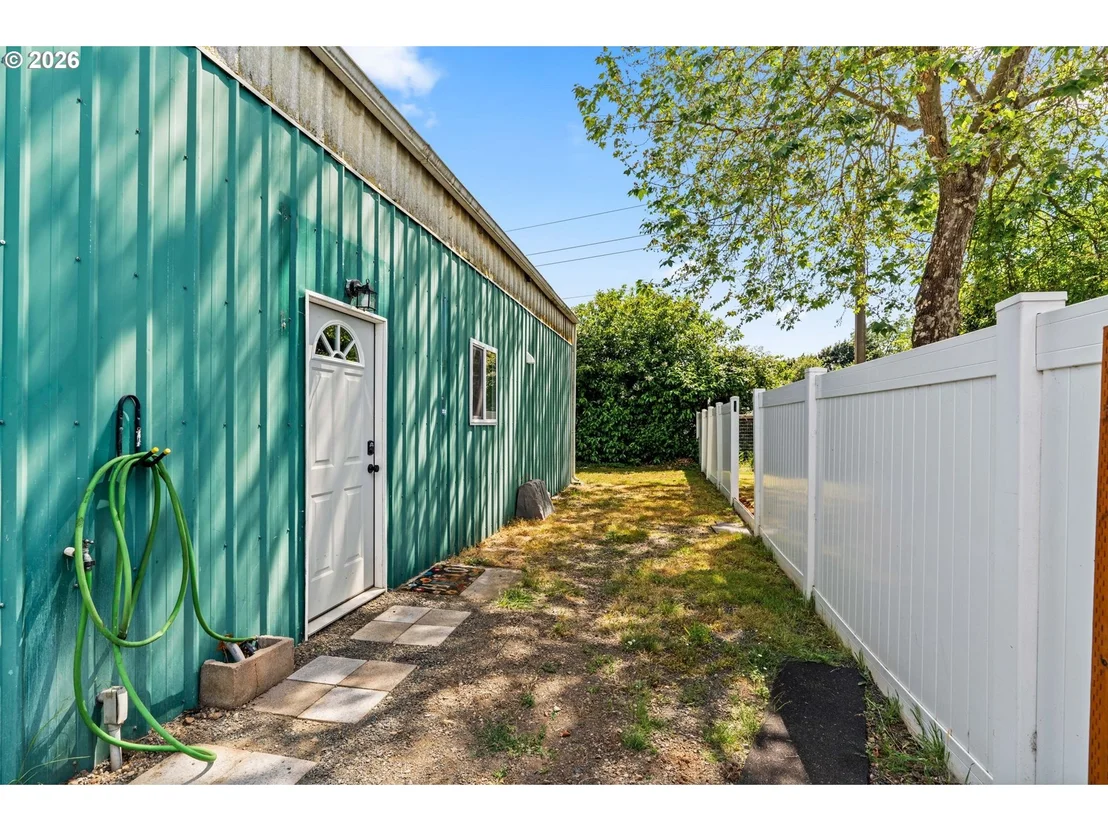 Photo of 2343 WILBUR AVE