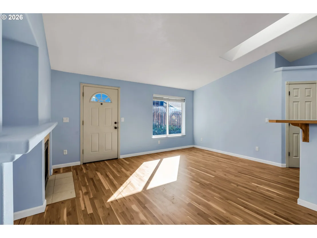 Photo of 1558 SE JASMINE WAY
