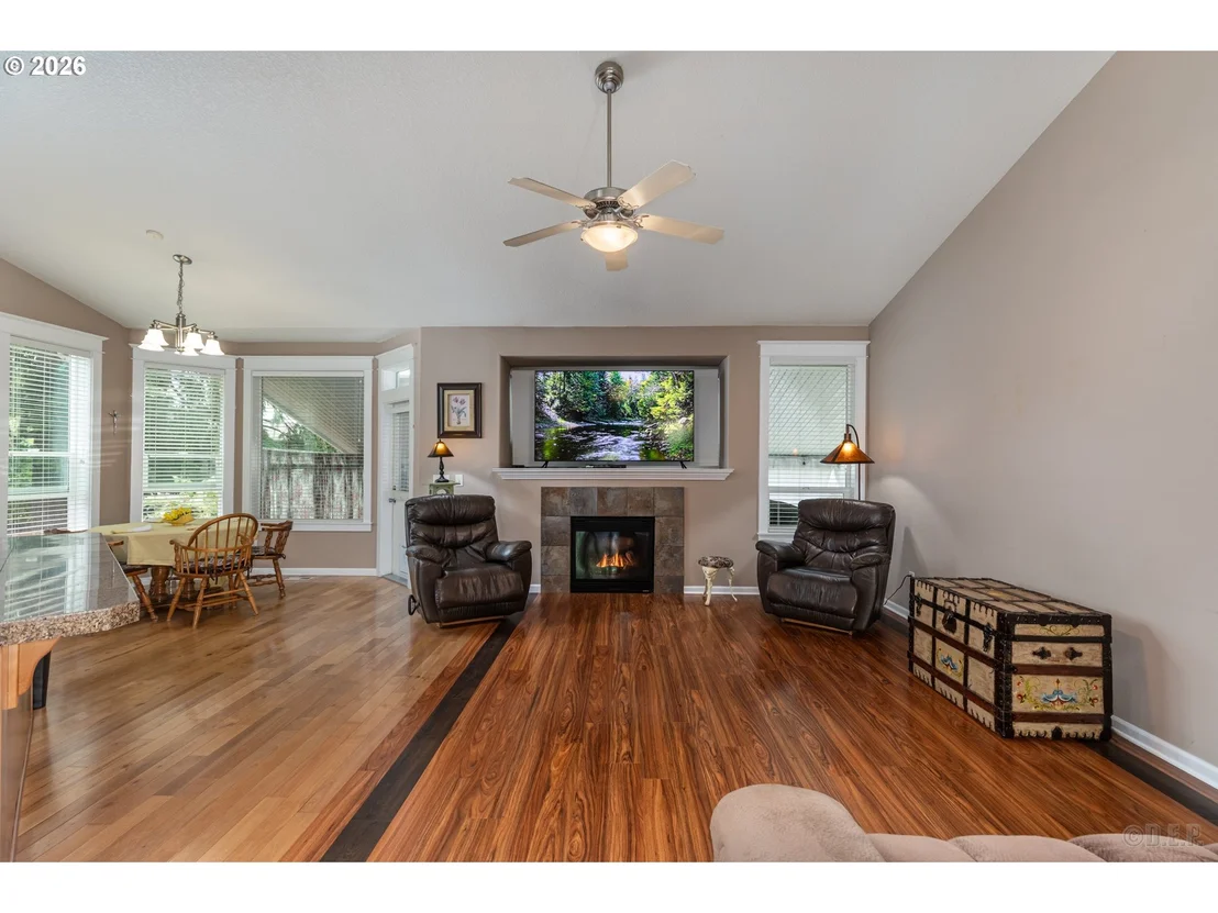 Photo of 35234 JUNIPER LN