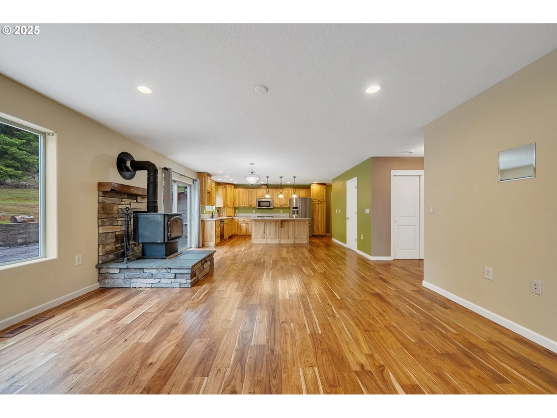 Photo of 3355 HUBERT RD