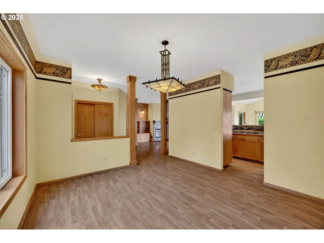Photo of 720 KINGS AVE