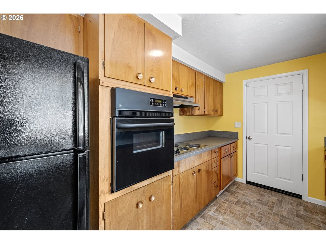 Photo of 130 E 31ST AVE