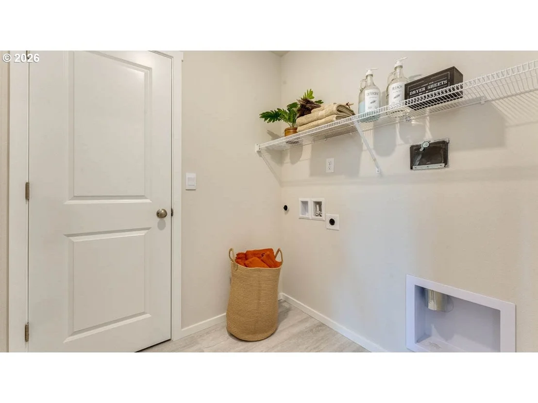 Photo of 3359 Eden WAY