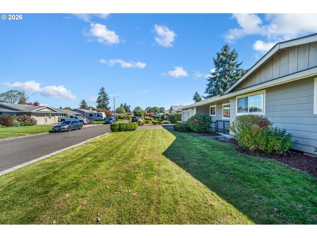 Photo of 276 KNIGHT AVE