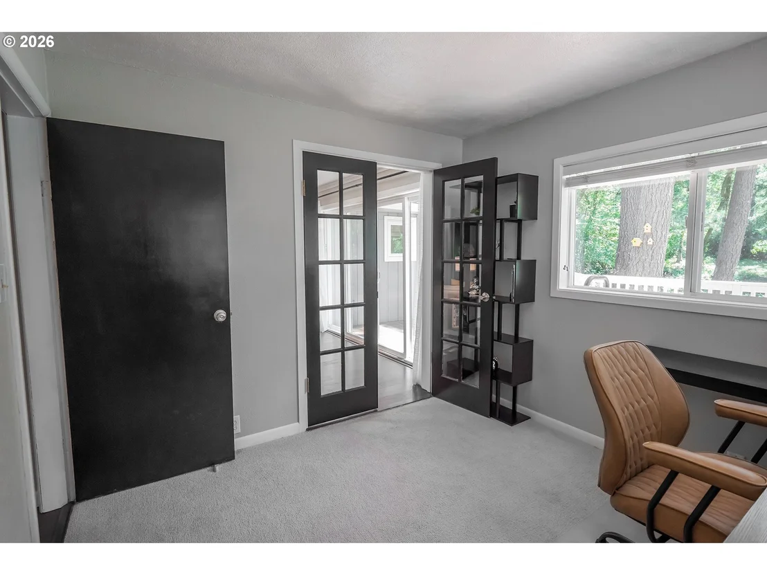 Photo of 1400 W 40TH AVE