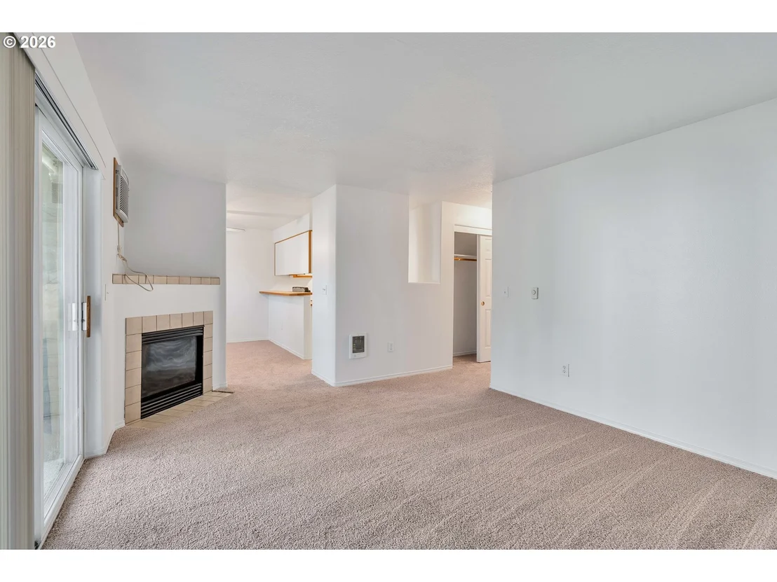 Photo of Unit 158 at 4614 W POWELL BLVD