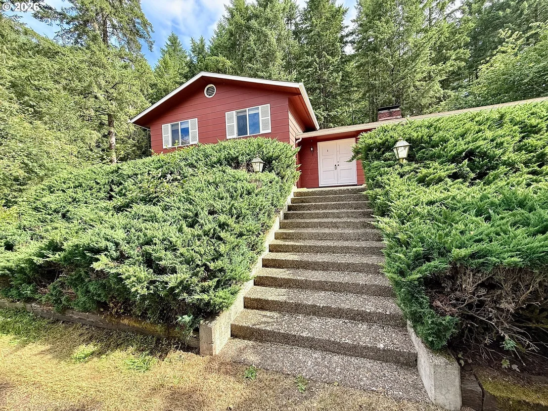 Photo of 28974 GIMPL HILL RD