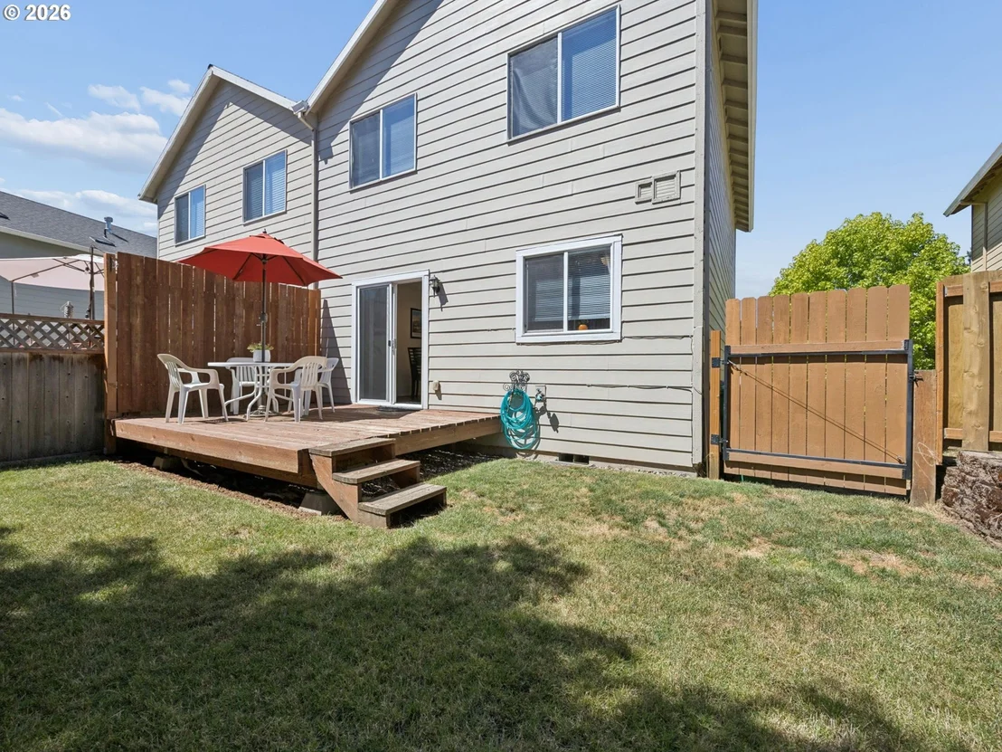 Photo of 1384 SW 22ND TER