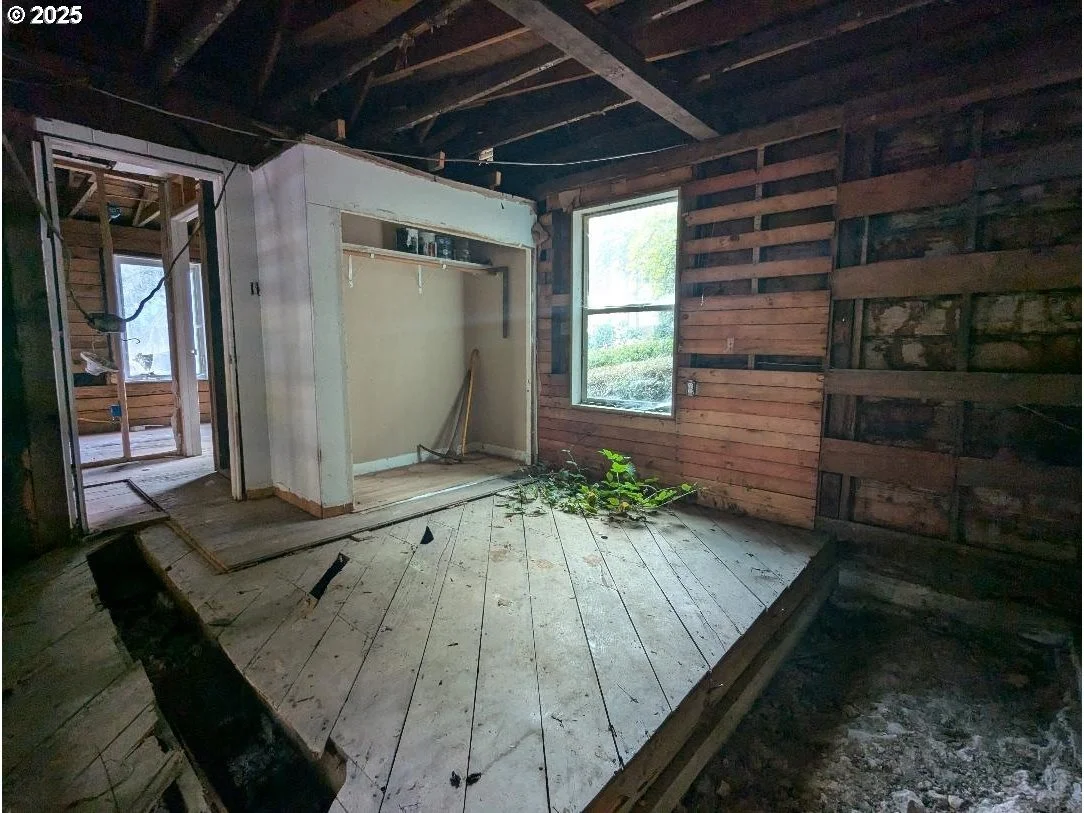 Photo of 48391 ROBERTS RD