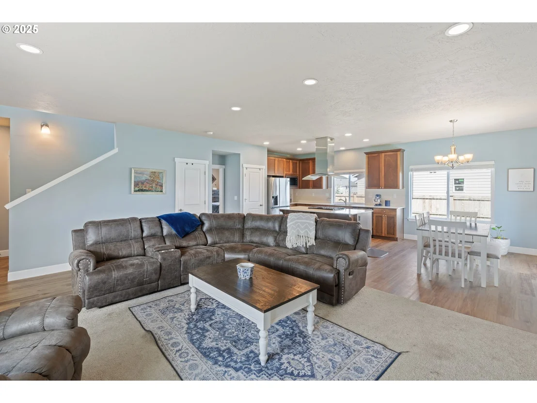 Photo of 280 NW DOUBLE EAGLE AVE