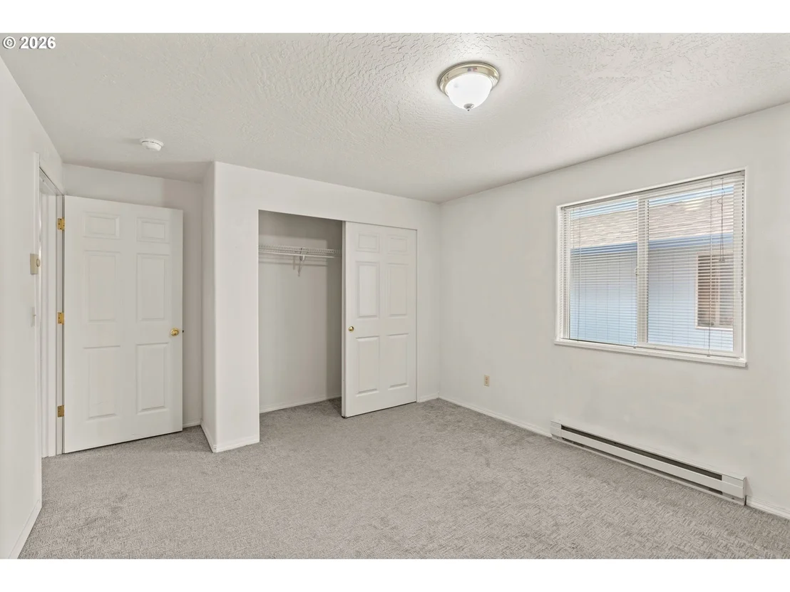Photo of 630 BENJAMIN AVE