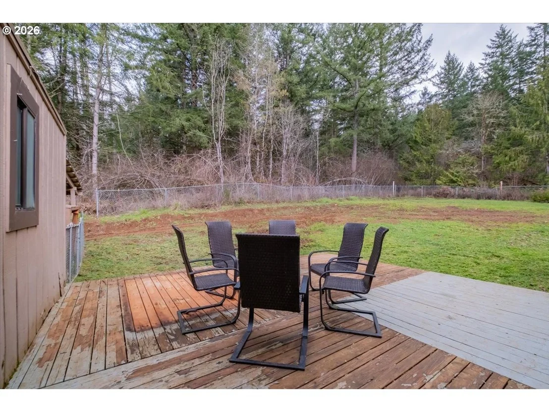 Photo of 40875 PEOPLES DR