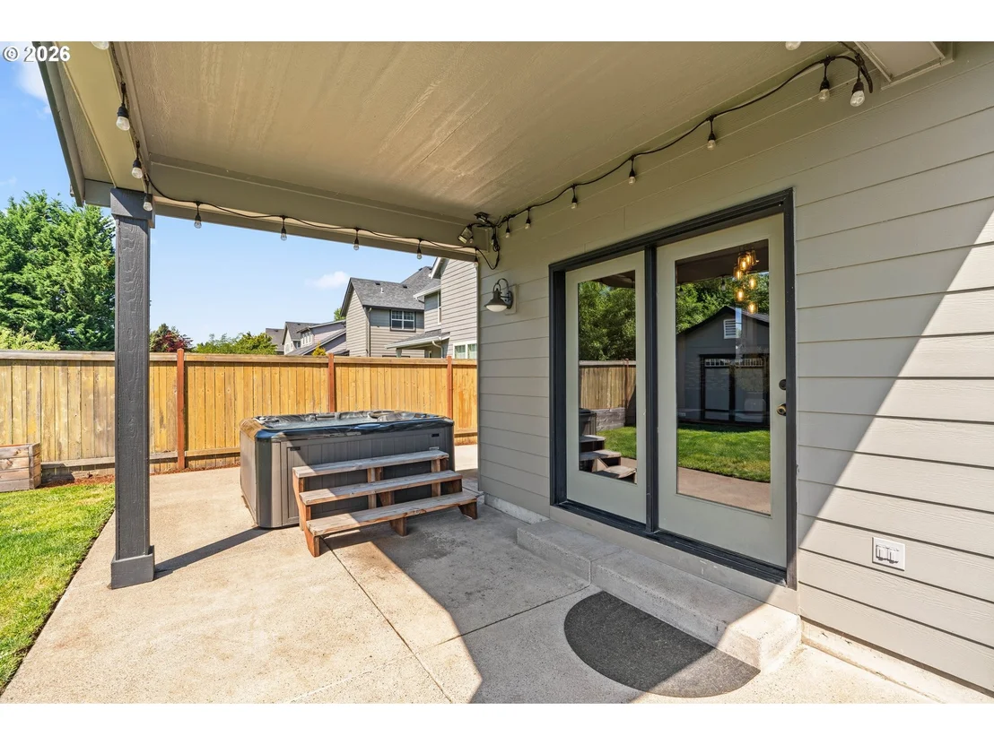 Photo of 1810 CEDAR BROOK DR