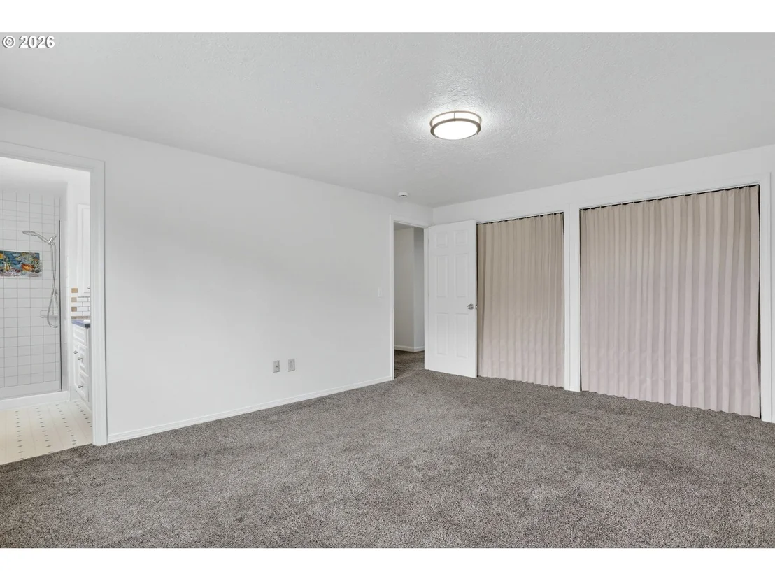 Photo of 1207 SE 217TH AVE
