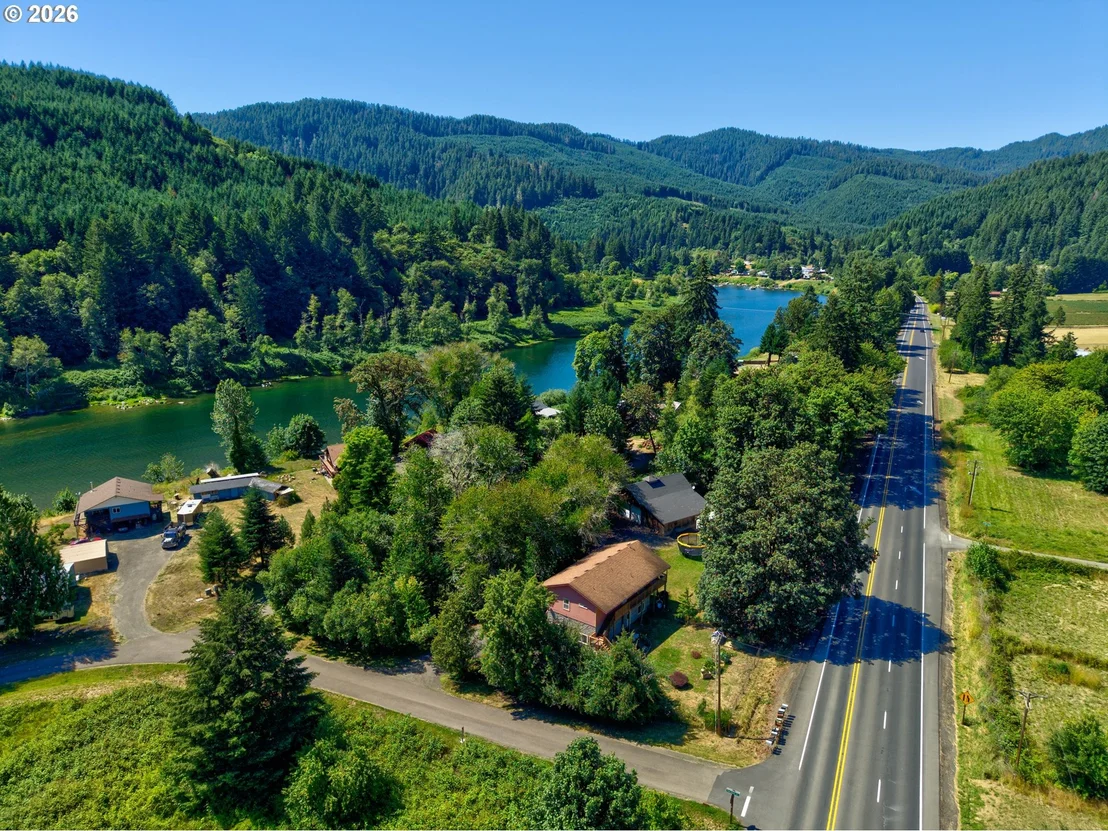 Photo of 123 BURCHARD DR
