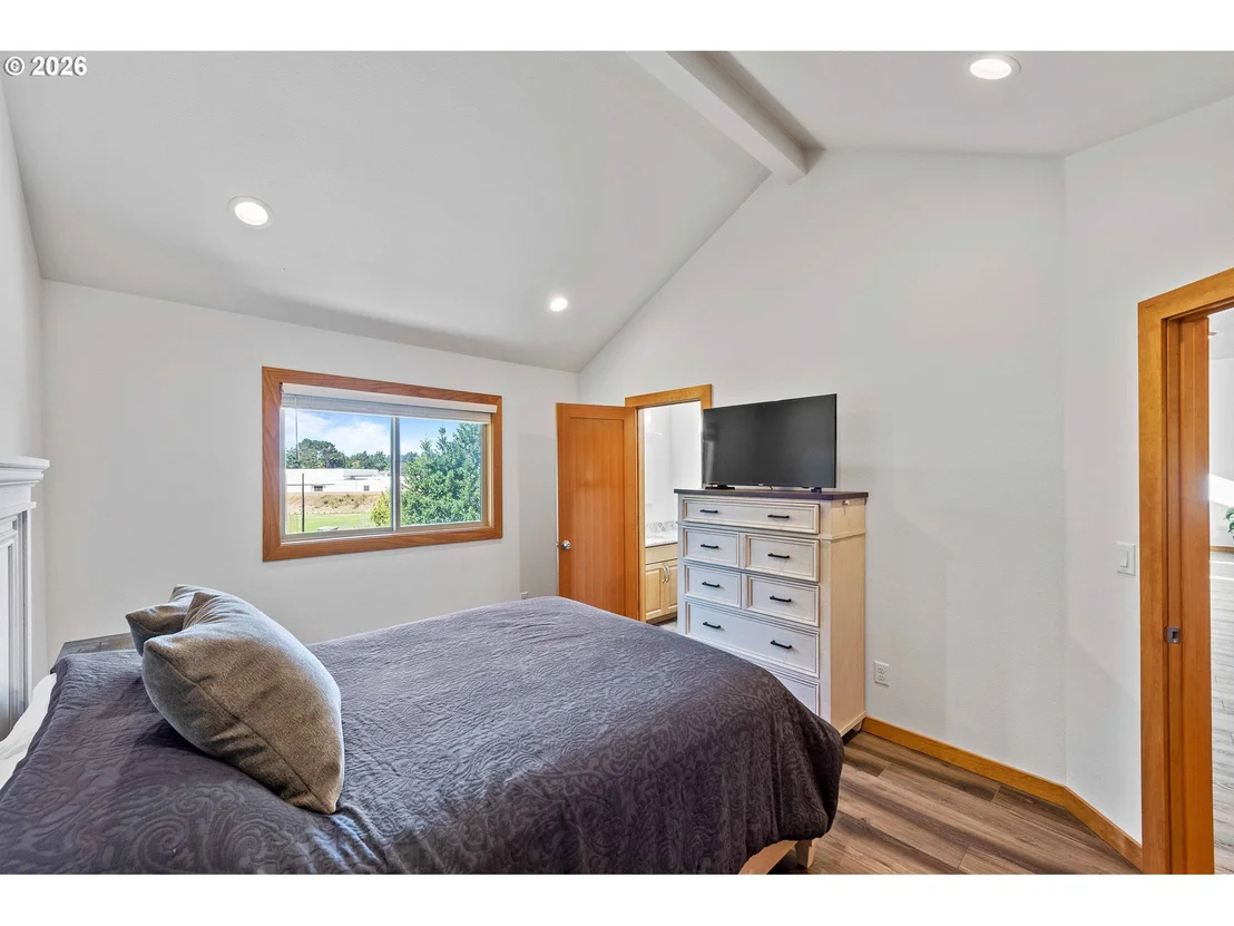 Photo of 2460 STEPHANIE LN
