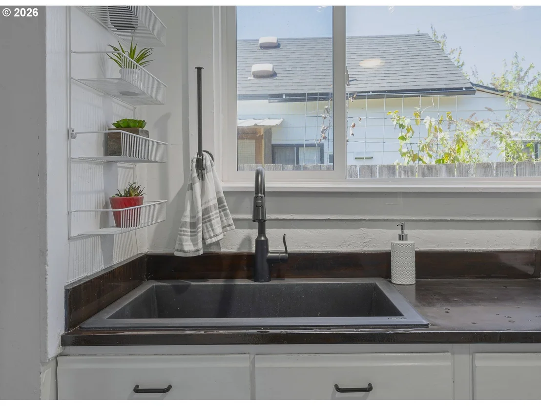 Photo of 1875 W 18TH AVE