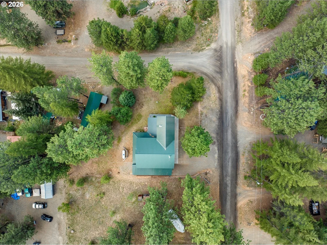 Photo of 395 BONANZA ST