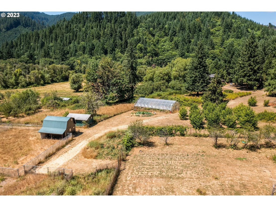 Photo of 18624 HIGHWAY 36